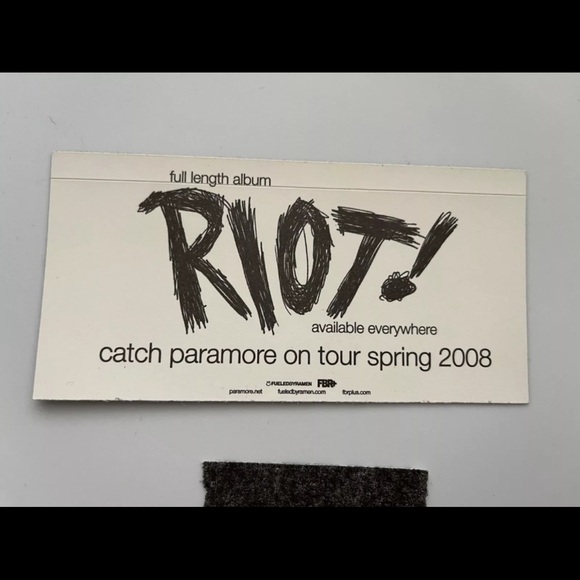 Paramore Riot! Promo Stickers 2007 - Picture 2 of 4